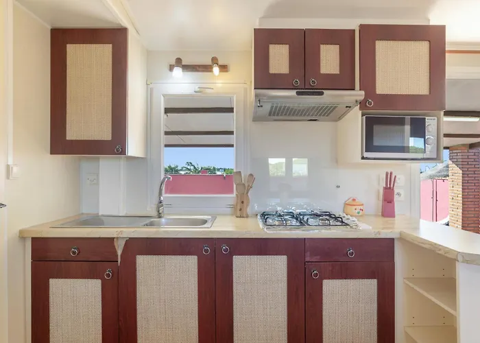 Mis Ninas 2 Kompleks wypoczynkowy *